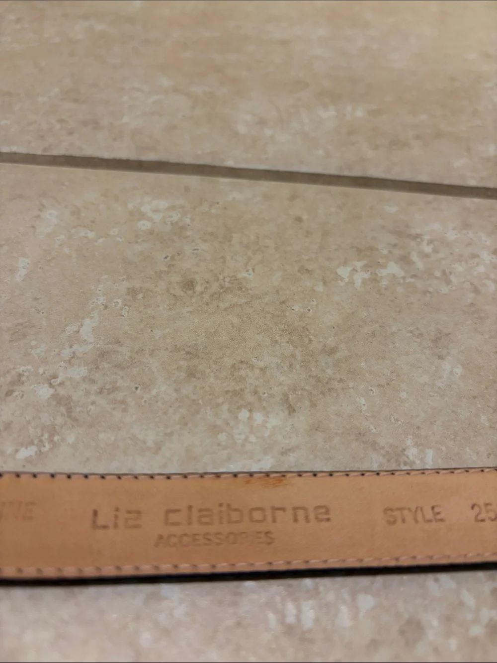 Liz Claiborne Like New Leather Navy Belt with Gold Buckle